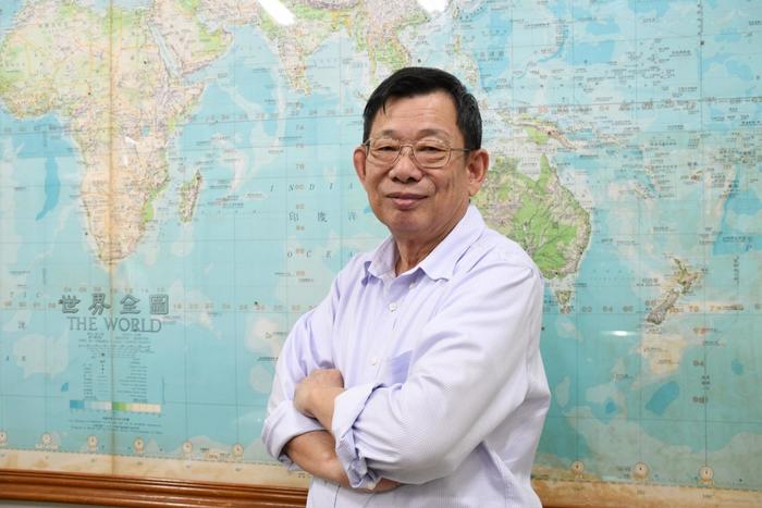 謝文榮目前擔任臺灣區遠洋鮪漁船魚類輸出業同業公會名譽理事長，努力將事情做到最好。